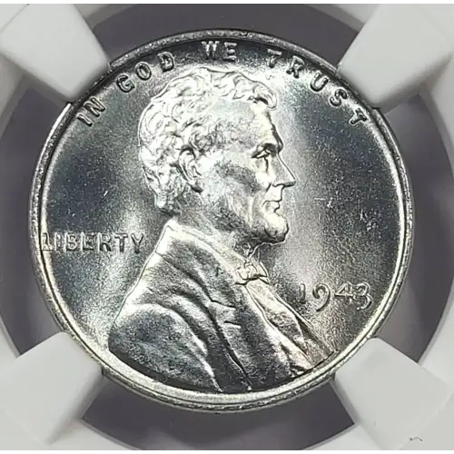 1943