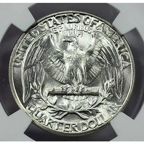 1943