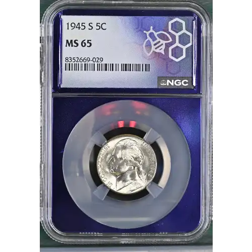 1945 (4)