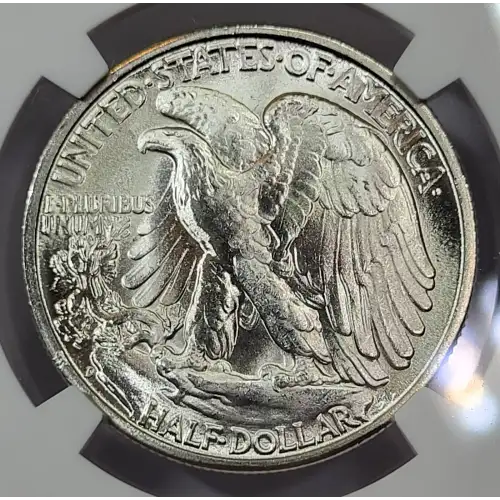 1946