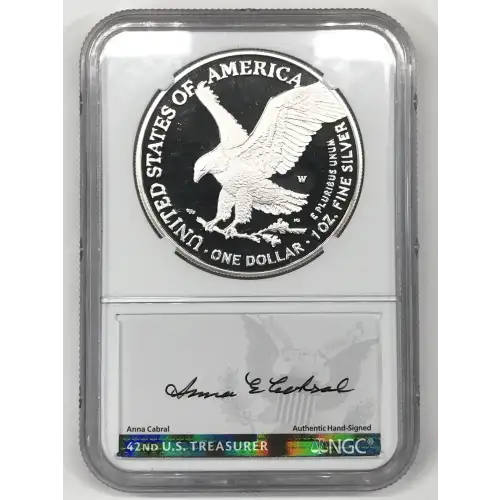 2025 W First Day of Issue ULTRA CAMEO