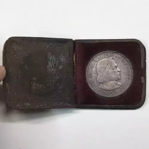 Classic Commemorative Silver--- World's Columbian Exposition Half Dollar 1892 - 1893 -Silver- 0.5 Dollar (3)