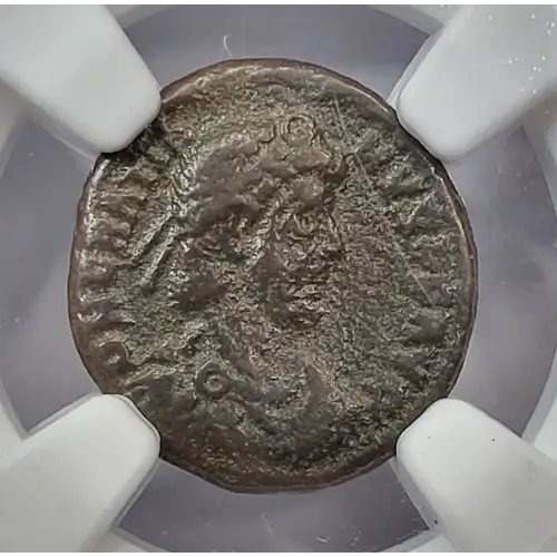 Gratian, AD 367-383 (3)