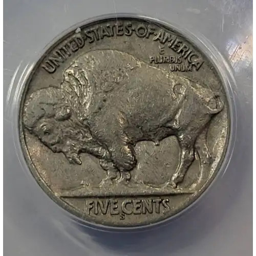 Nickel Five Cent Pieces-Indian Head or Buffalo 1913-1938 (4)
